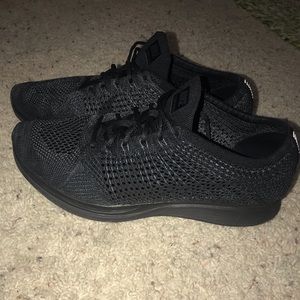 Nike Flyknit racer